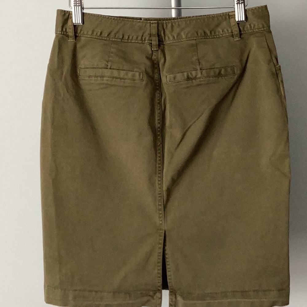 BANANA REPUBLIC Pencil Skirt - Picture 4 of 10